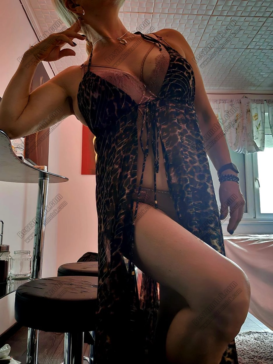 22. kép reginalove, +36 30 680 8849, szexpartner Tatabánya