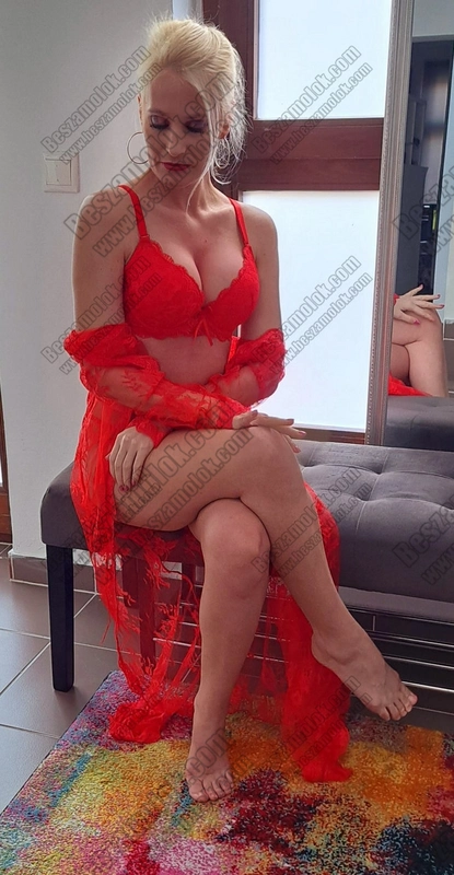 9. kép Noémi, +36 30 717 5746, erotikus masszázs V. kerület